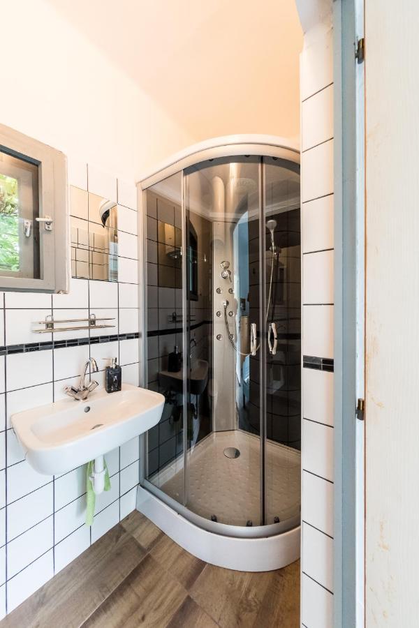 Penge Bungalók Balatonalmadi Bagian luar foto